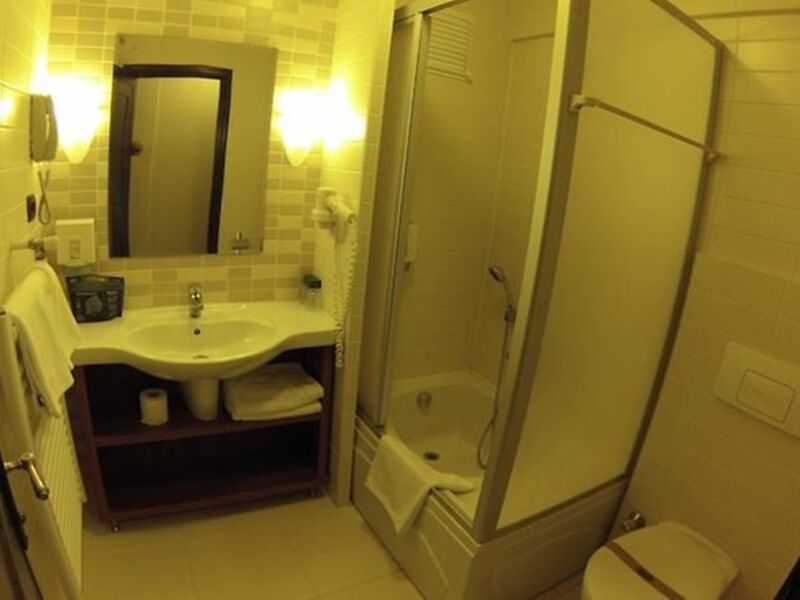 Beceren Otel